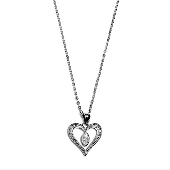 Silver sweet heart eye leaf crystal necklace - Picture 1 of 8